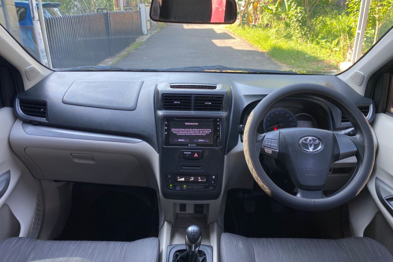 Mobil Bekas Toyota Avanza 1.5 G M/T 2021