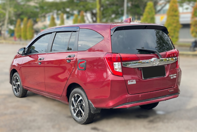 Mobil Bekas Daihatsu Sigra 1.2 R M/T 2024