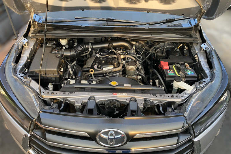 Mobil Bekas Toyota Innova G A/T 2016